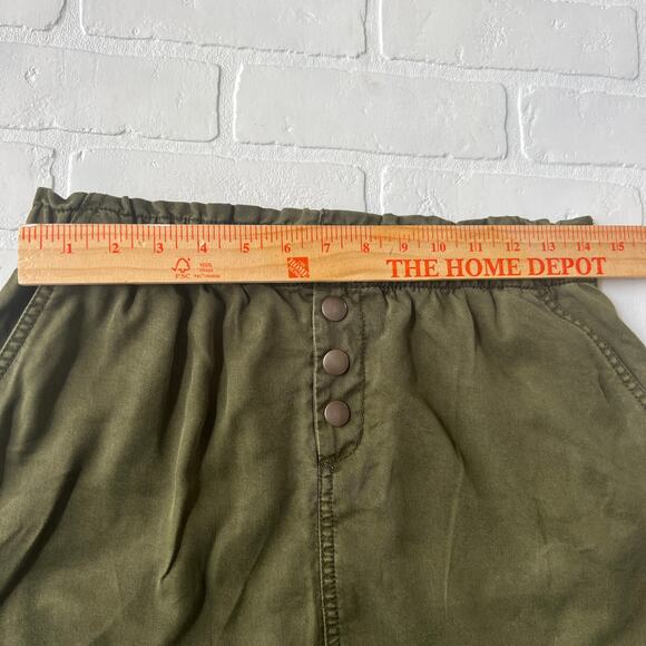 LOFT Women's Green Button Pull on Elastic Waistband Pocket Skirt -sz M - Picture 3 of 5